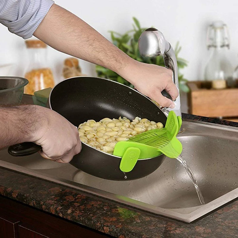 Clip Silicone Universel pour Casserole - Passoire